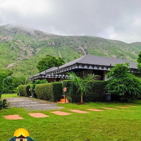 Foothill Pushkar Resort Exteriör bild