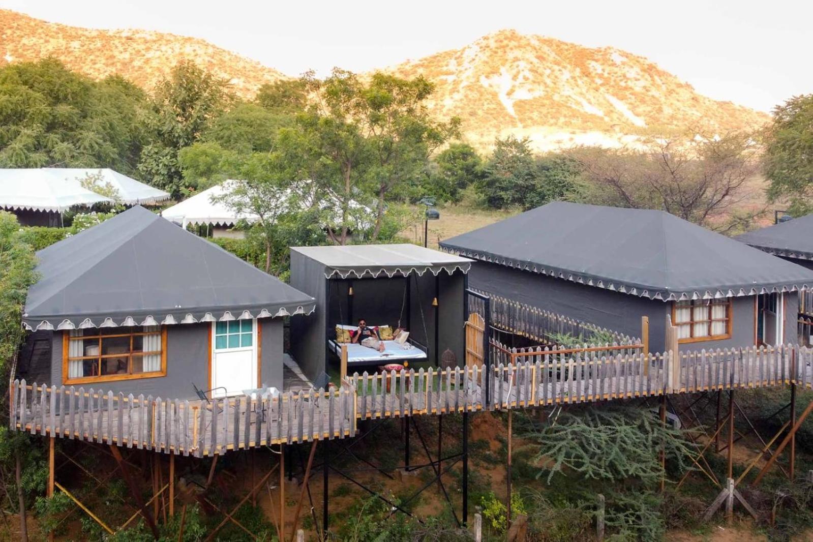 Foothill Pushkar Resort Exteriör bild